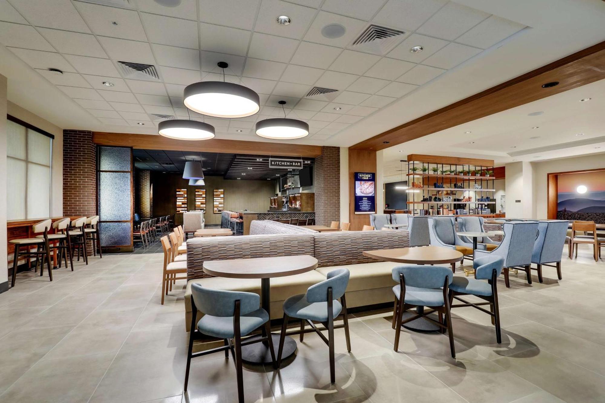 Drury Plaza Hotel Chattanooga Hamilton Place Экстерьер фото