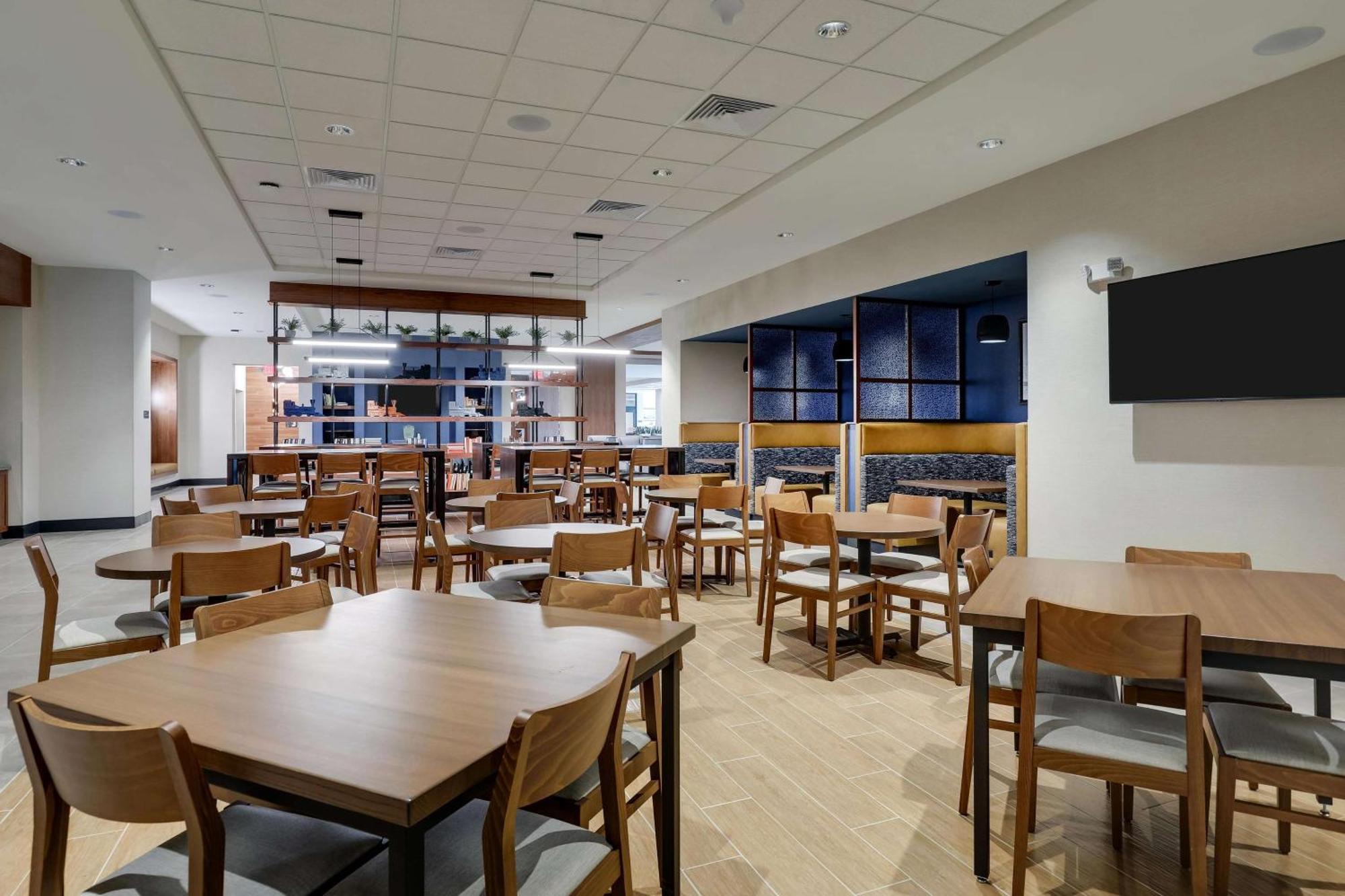 Drury Plaza Hotel Chattanooga Hamilton Place Экстерьер фото